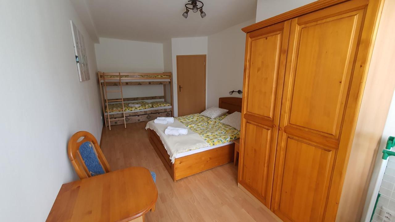 Apartman Tatran Jarka Доновали Екстериор снимка